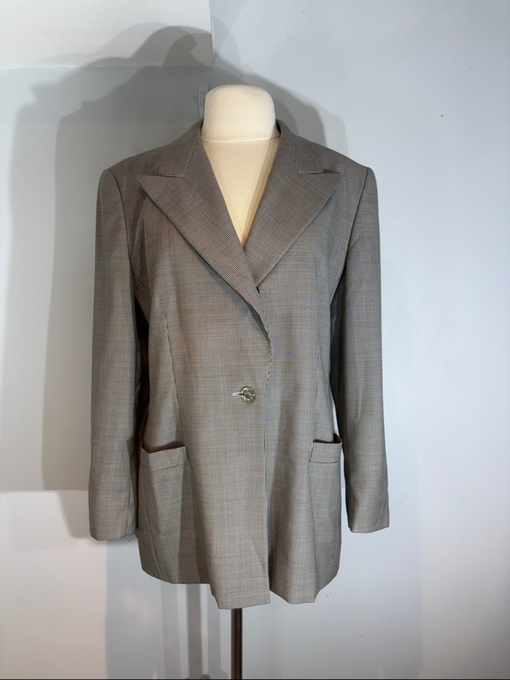 Escada Margaretha Ley Houndstooth Wool Silk Blazer Jacket Size 42 Vintage